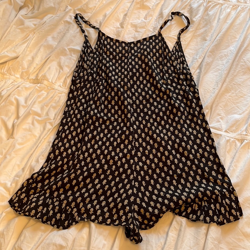 Stone Cold Fox Amour Pattern Romper - image 4